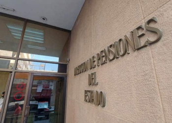 Los implicados en el desfalco de pensiones ofrecen reembolsar más de 200 mdp: FGE