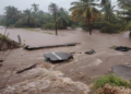 El huracán John causa graves inundaciones, deslaves y la destrucción de carreteras en Acapulco