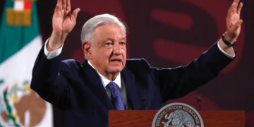 En su última conferencia matutina, AMLO se despide diciendo “Me dediqué a servir al pueblo”