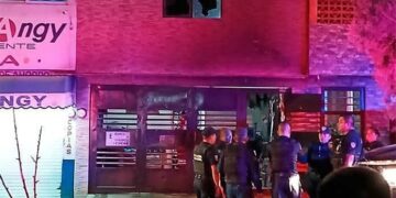 Una pelea entre vecinos en la Simón Díaz terminó con una persona herida y una casa incendiada