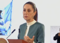 Sheinbaum critica a las personas que le piden distanciarse de AMLO