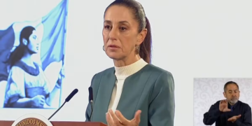 Sheinbaum critica a las personas que le piden distanciarse de AMLO