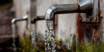 Galindo advierte que la agua que comenzó a llegar de El Realito aún no es apta para el consumo