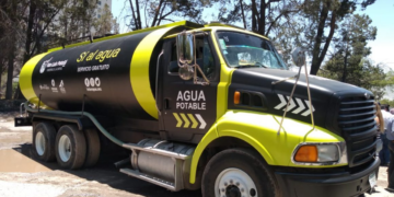 Denuncian una mala distribución de agua