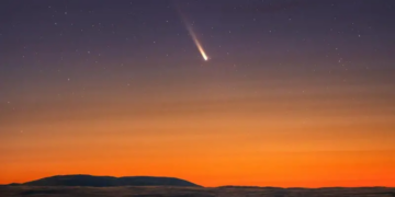 El “cometa del siglo” estará este sábado en su punto más cercano a la Tierra y no volverá a verse en 80.000 años