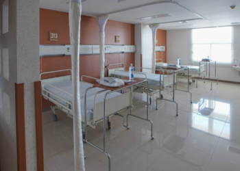 Más de 50 amparos contra hospitales en un solo día