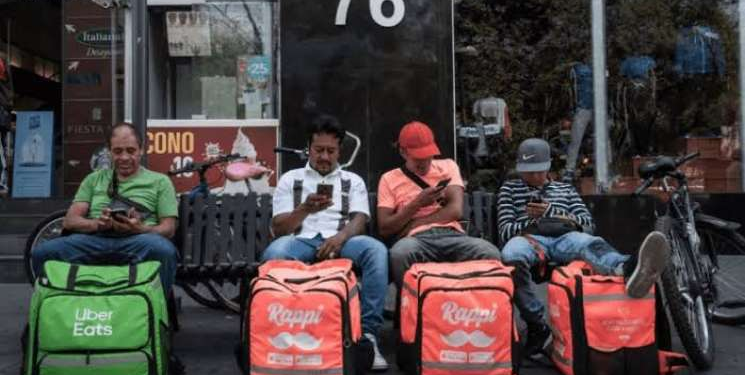 Nueva reforma está en la búsqueda de un seguro social para los empleados que laboran en plataformas digitales