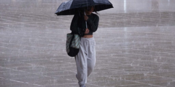 Un ciclón tropical y un frente frío traerán lluvias al país. Se espera que haya lluvias muy intensas en tres estados