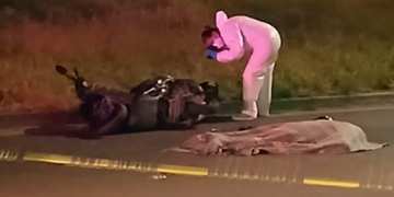 Una pareja sufre un grave accidente en la Carretera 57
