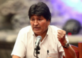 Ministro señala a Evo de haber efectuado disparos contra agentes de policía; Morales afirma que no portaba armas