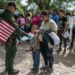 Sheinbaum rechaza el uso de militares para deportaciones masivas de migrantes en EE.UU