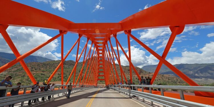 El megapuerto de Chancay que China estrena en Perú puede impactar en la economía de otros países de América Latina