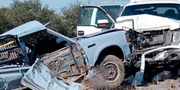 Dos muertos y cuatro heridos en un accidente de carretera