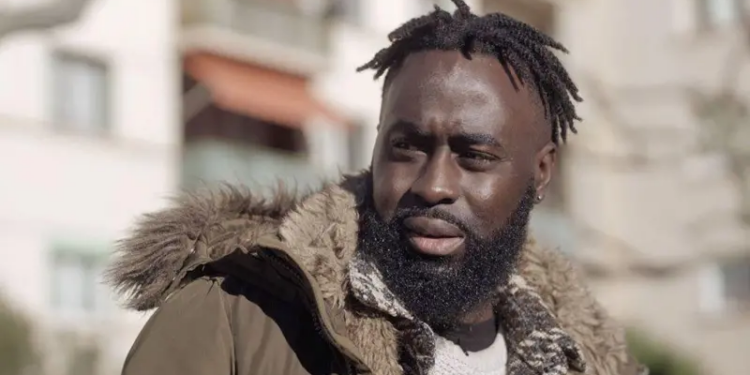 El “éxodo silencioso”: jóvenes franceses que vuelven a los países de sus padres en África
