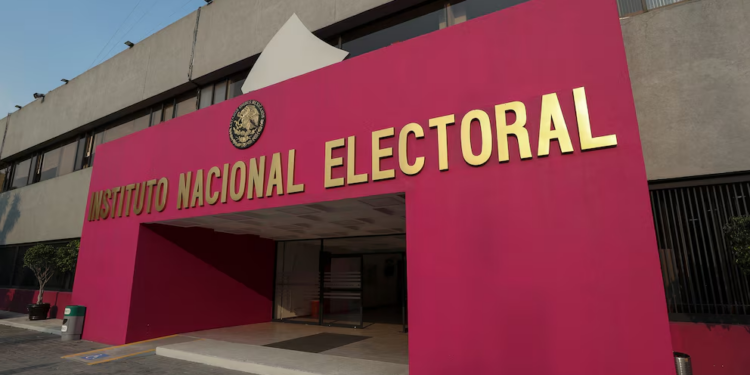 INE aprueba el presupuesto para la elección de magistrados: pedirá 13 mil 205 millones de pesos