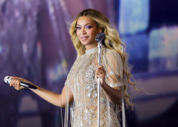 Beyoncé encabezará espectáculo de medio tiempo del juego de Navidad de la NFL