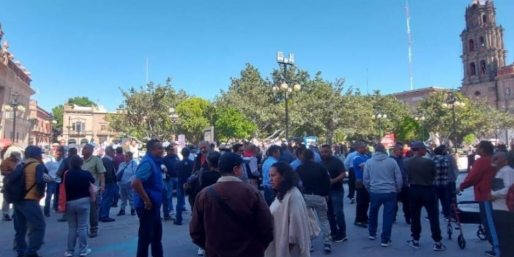 Aseguran pagarle a los jubilados el próximo 13 de diciembre