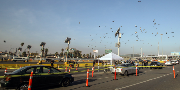 Después de las advertencias de Trump, aumentan la seguridad en los puntos de control de Tijuana