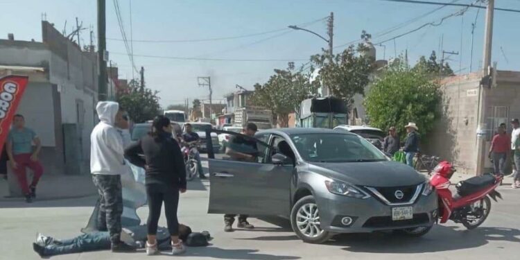 Lesionado, un motociclista tras choque en Los Alcatraces