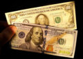 El dólar no cede ante el peso mexicano