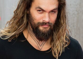 Jason Momoa vuelve al universo DC, pero no será Aquaman; esto es lo que se sabe