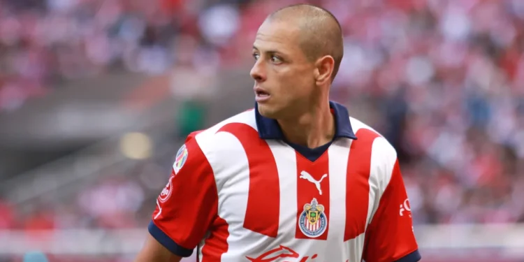 Afición solicita la desvinculación de ‘Chicharito’ Hernández de Chivas
