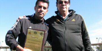 La Liga Tangamanga entregó reconocimiento al árbitro Adonai Escobedo