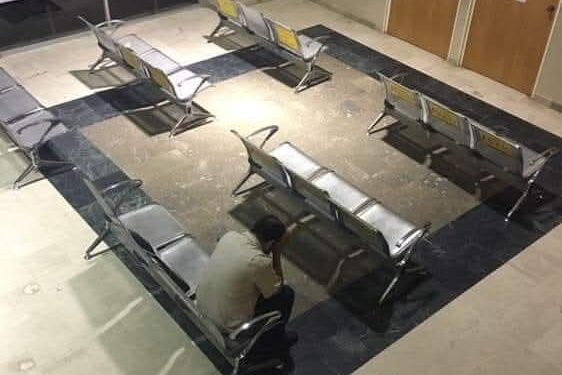 Sala de urgencias casi vacía en víspera de Navidad