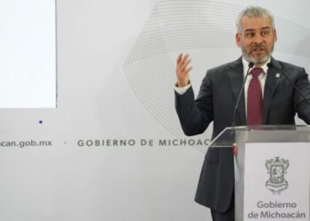 Gobernador de Michoacán pide que alcaldesa de Coalcomán renuncie y enfrente denuncias por narco