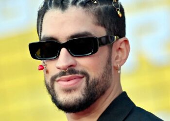 Bad Bunny revela el lanzamiento de su nuevo disco ‘Debí Tirar Más Fotos’; entérate de la fecha de estreno