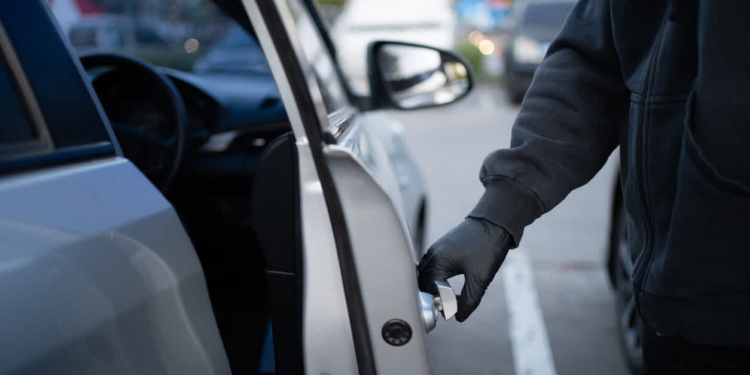 Durante noviembre se registraron 347 robos de autos en San Luis Potosí