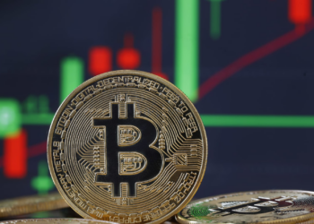 Bitcoin supera los 100,000 dólares por primera vez