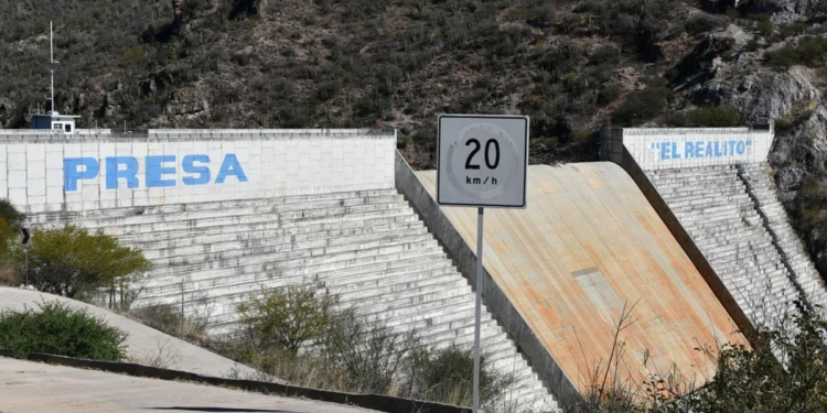Nueva falla en ducto de El Realito