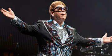 Time nombra a Elton John como ícono del año por sus más de 60 años de carrera