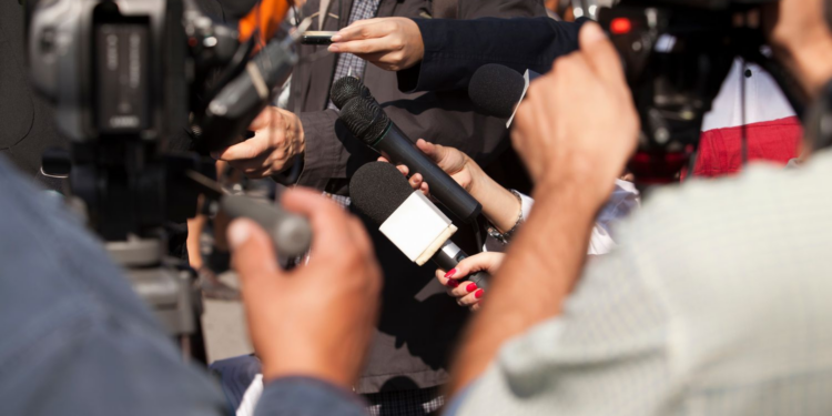 En el año 2024, se registró la cifra más alta de periodistas fallecidos, con un total de 165 casos de asesinato