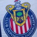 Dos jugadores de Chivas fueron despojados de su auto