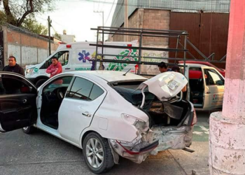 Un fuerte choque en Soledad ocasiona graves destrozos