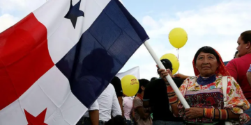 La forma en que Estados Unidos obtuvo el control del Canal de Panamá y el país centroamericano consiguió su recuperación hace 25 años