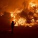 Un incendio forestal en Malibú se sale de control y provoca la evacuación de miles de personas