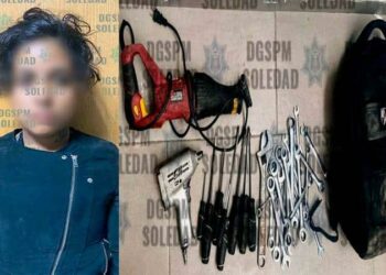 Mujer robaba herramienta de taller mecánico