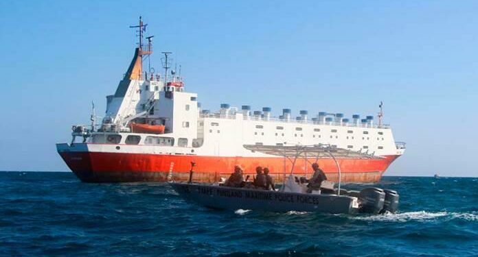 Piratas exigen 10 mdd tras secuestrar buque