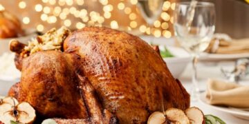 10 errores que cometes al cocinar pavo en el horno y provocan que se seque