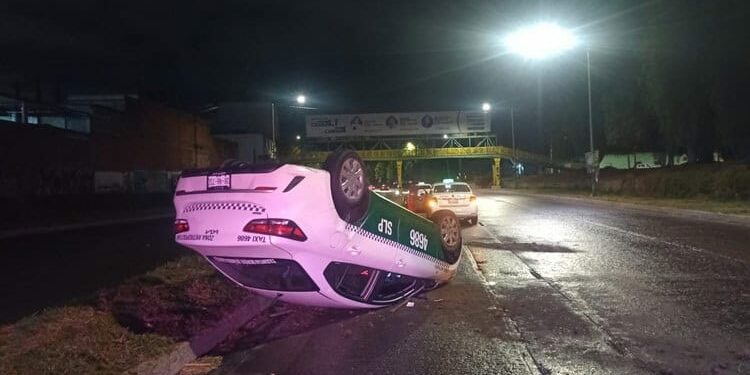 Cuatro volcaduras dejan saldo de un muerto este jueves