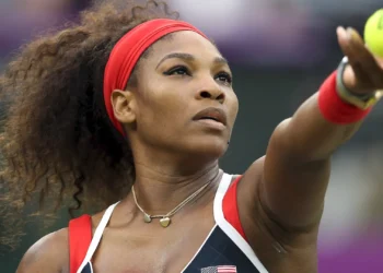 Video: Serena Williams desmiente los rumores de que se blanqueó la piel