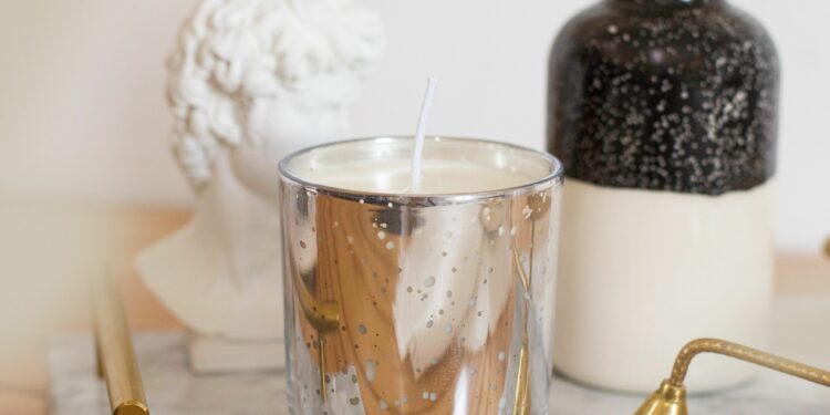 ¡No reutilices velas de vidrio como vasos! Descubre los riesgos para tu salud