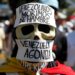 Venezuela: El tirano que se tambalea y “los pacientes impacientes”