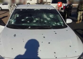 VIDEO | Asaltan a comandante de la Fiscalía en Sinaloa; su escolta muere en el ataque