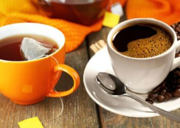 Un estudio sugiere que el té y el café podrían reducir el riesgo de desarrollar ciertos tipos de cáncer