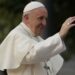 El Papa Francisco sufre una lesión en el brazo derecho tras una caída
