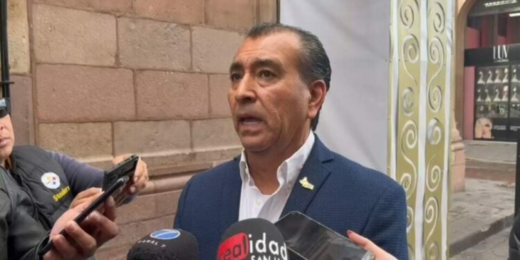 VIDEO | Las bajas temperaturas causan ausentismo escolar, reportan escuelas